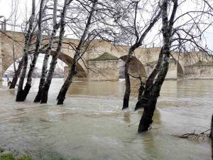 Puente Piedra-Zaragoza